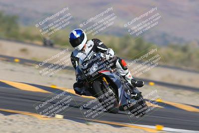 media/Nov-12-2023-SoCal Trackdays (Sun) [[5d1fba4e7d]]/Turn 14 (1035am)/